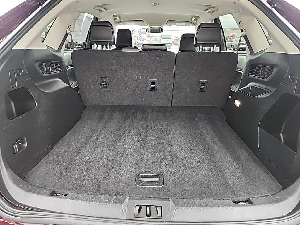 used 2024 Ford Edge car, priced at $23,640