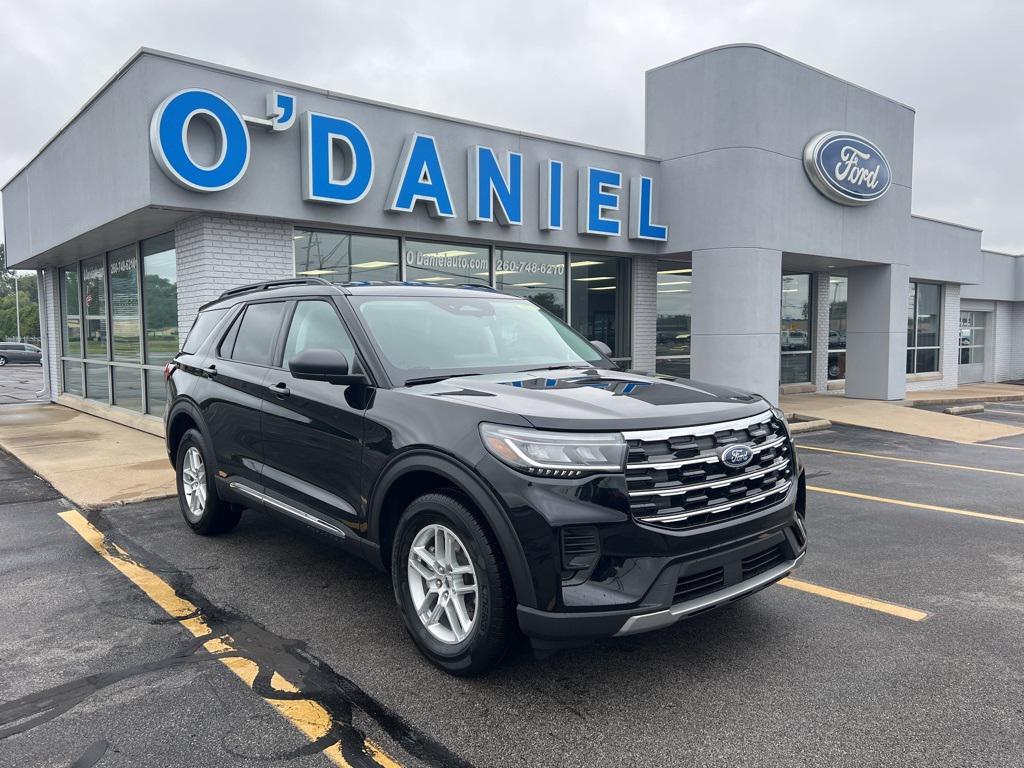 new 2025 Ford Explorer car, priced at $41,317