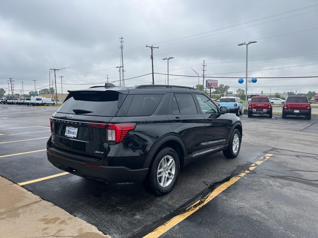 new 2025 Ford Explorer car, priced at $41,317