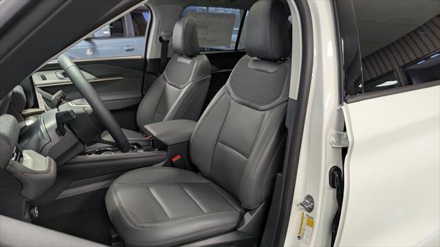 new 2025 Ford Explorer car, priced at $47,102