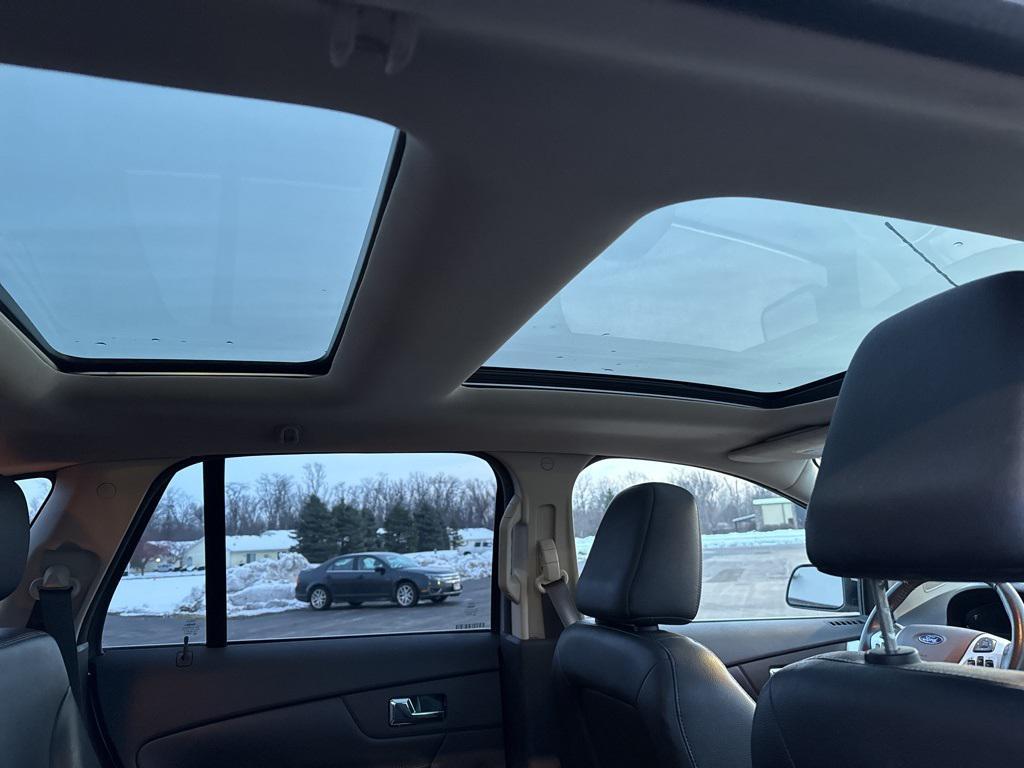 used 2011 Ford Edge car, priced at $10,000