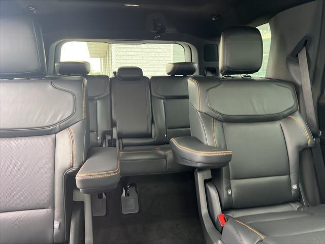 new 2025 Ford Expedition car, priced at $80,815