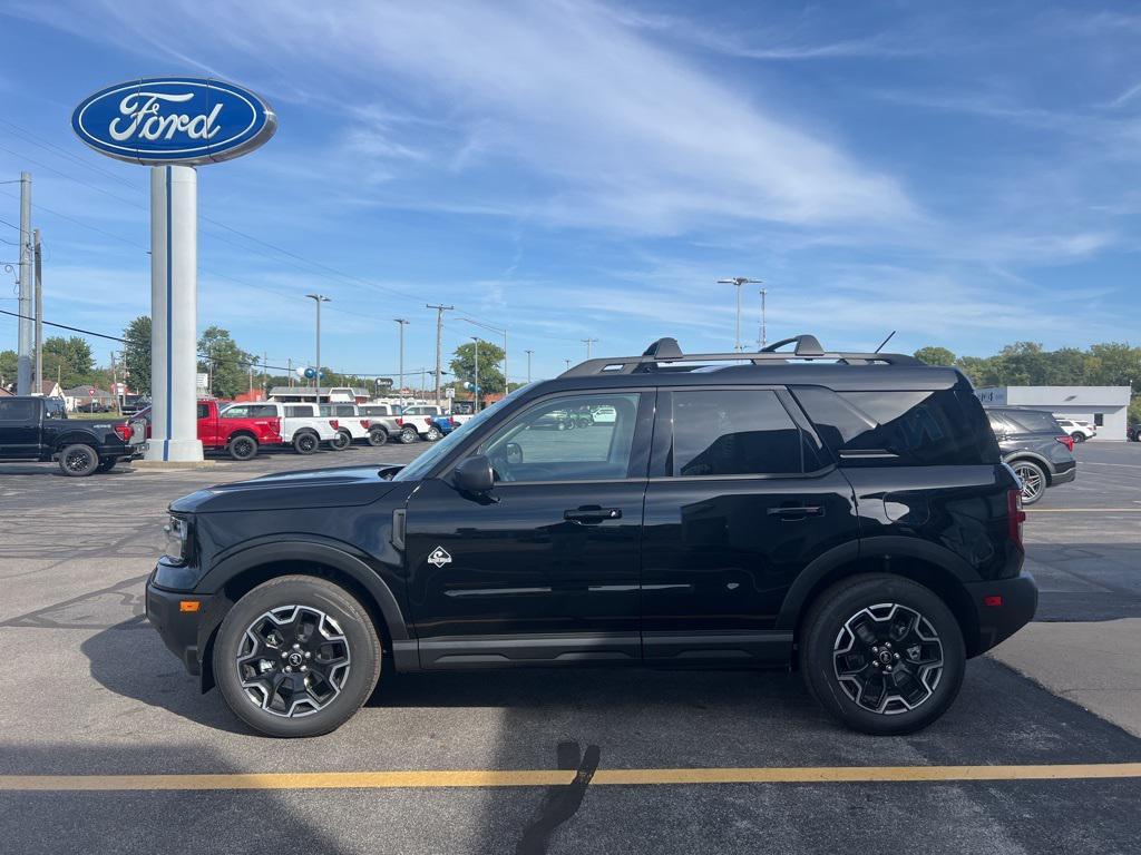 new 2025 Ford Bronco Sport car, priced at $39,591
