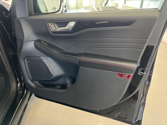 new 2025 Ford Escape car, priced at $30,486