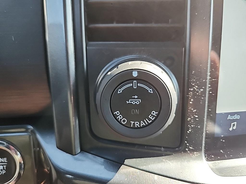 used 2022 Ford F-150 car, priced at $38,000
