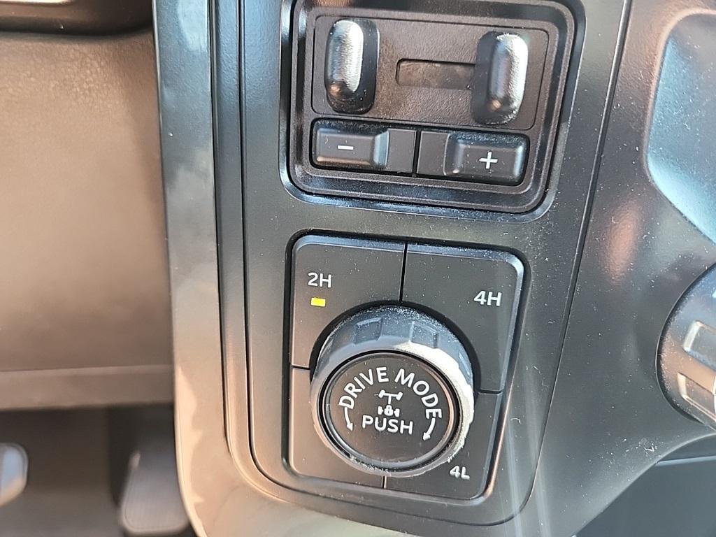 used 2022 Ford F-150 car, priced at $38,000