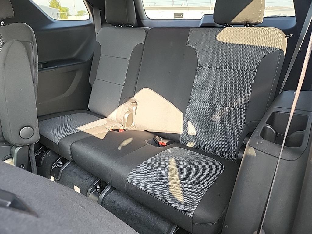 used 2023 Chevrolet Traverse car, priced at $27,995