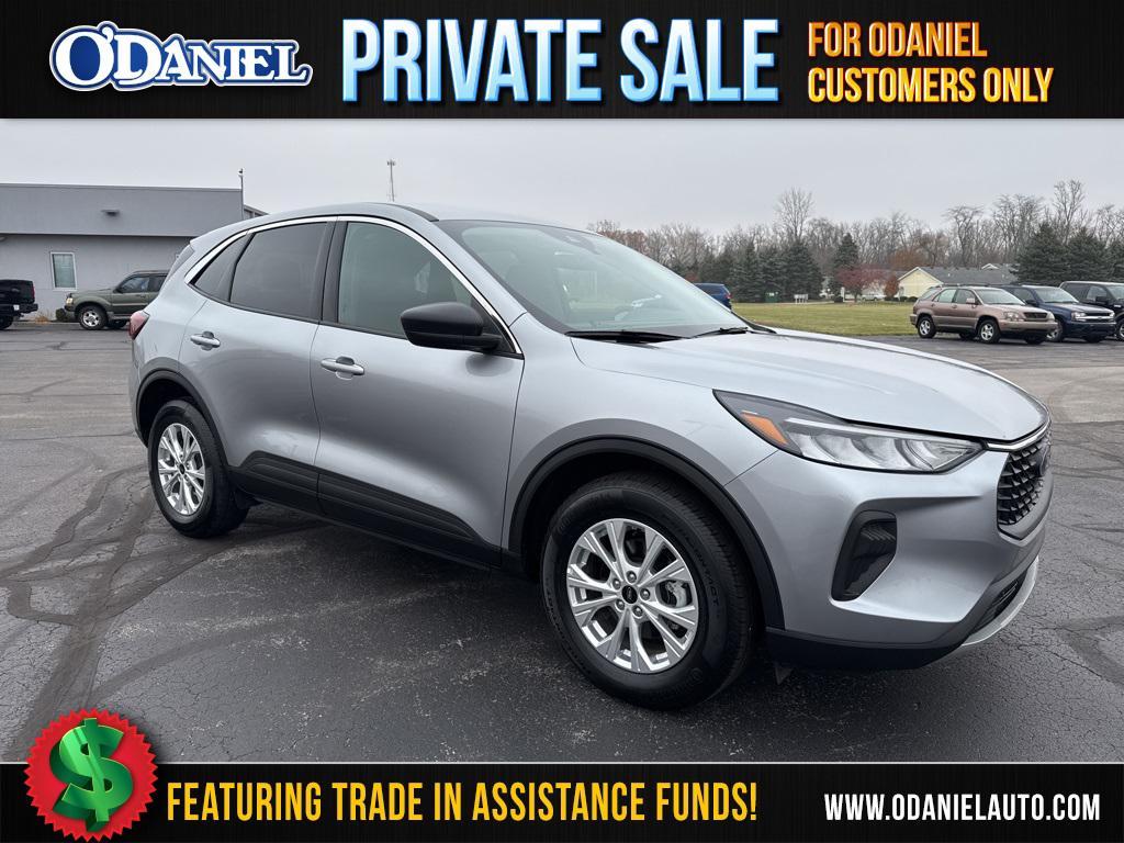 used 2024 Ford Escape car, priced at $23,811