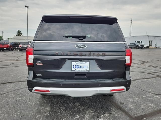 used 2024 Ford Expedition car, priced at $67,000