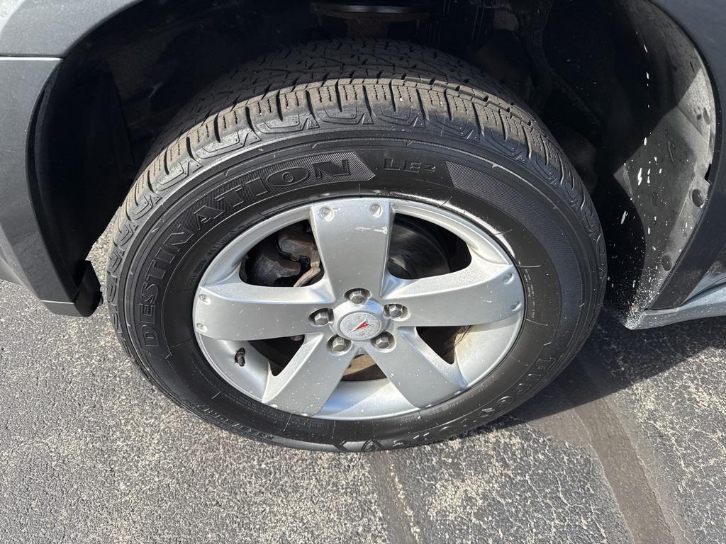 used 2009 Pontiac Torrent car, priced at $3,775