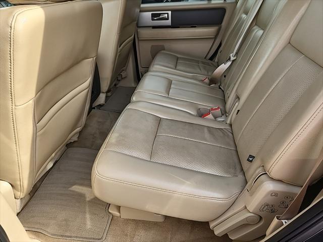 used 2013 Ford Expedition car, priced at $6,385