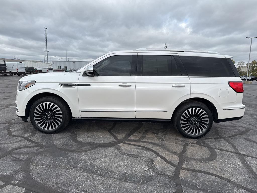 used 2018 Lincoln Navigator car, priced at $24,000