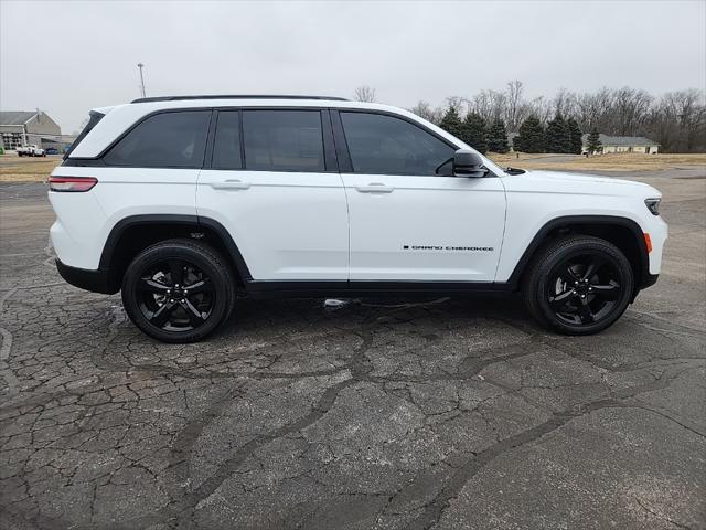 used 2023 Jeep Grand Cherokee car, priced at $32,589