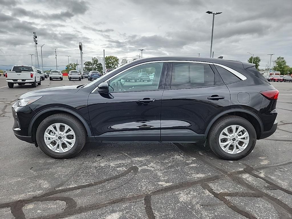 used 2023 Ford Escape car, priced at $25,000