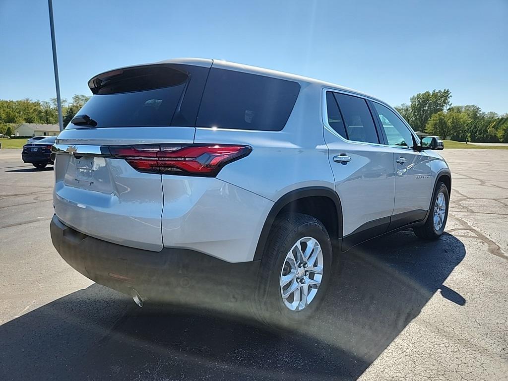used 2022 Chevrolet Traverse car, priced at $26,248