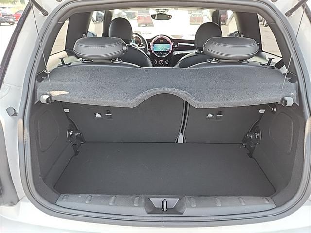 used 2023 MINI Hardtop car, priced at $30,000