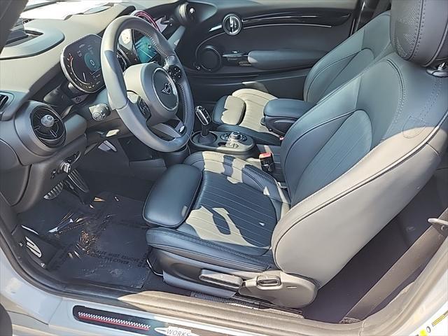 used 2023 MINI Hardtop car, priced at $30,000