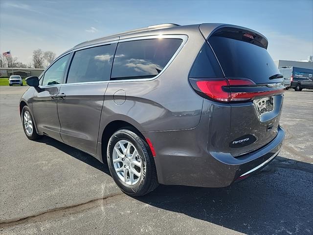 used 2022 Chrysler Pacifica car, priced at $25,994