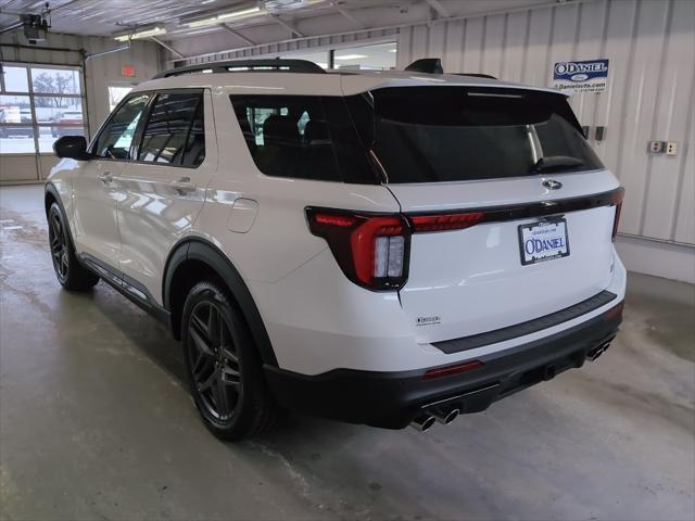 new 2025 Ford Explorer car, priced at $55,424