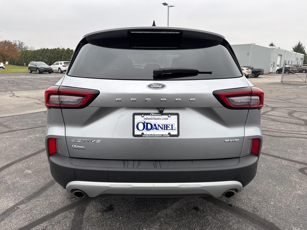 used 2024 Ford Escape car, priced at $22,334