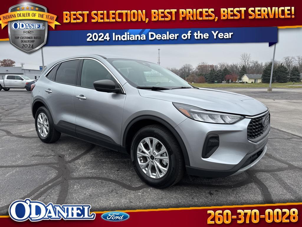 used 2024 Ford Escape car, priced at $22,334