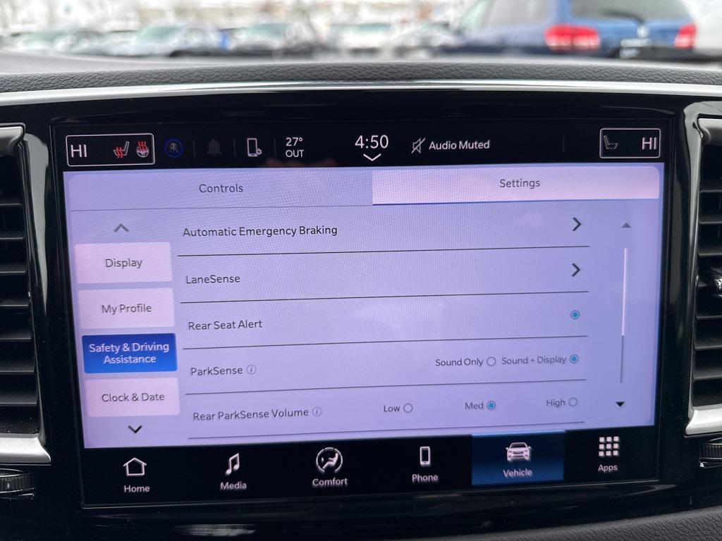 used 2024 Chrysler Pacifica car, priced at $28,000