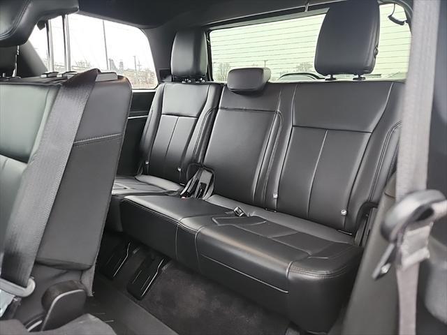 used 2019 Ford Expedition car, priced at $25,693