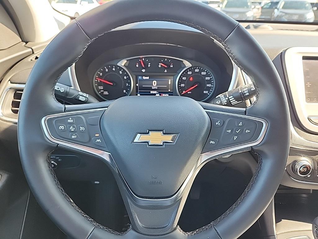 used 2024 Chevrolet Equinox car, priced at $23,000