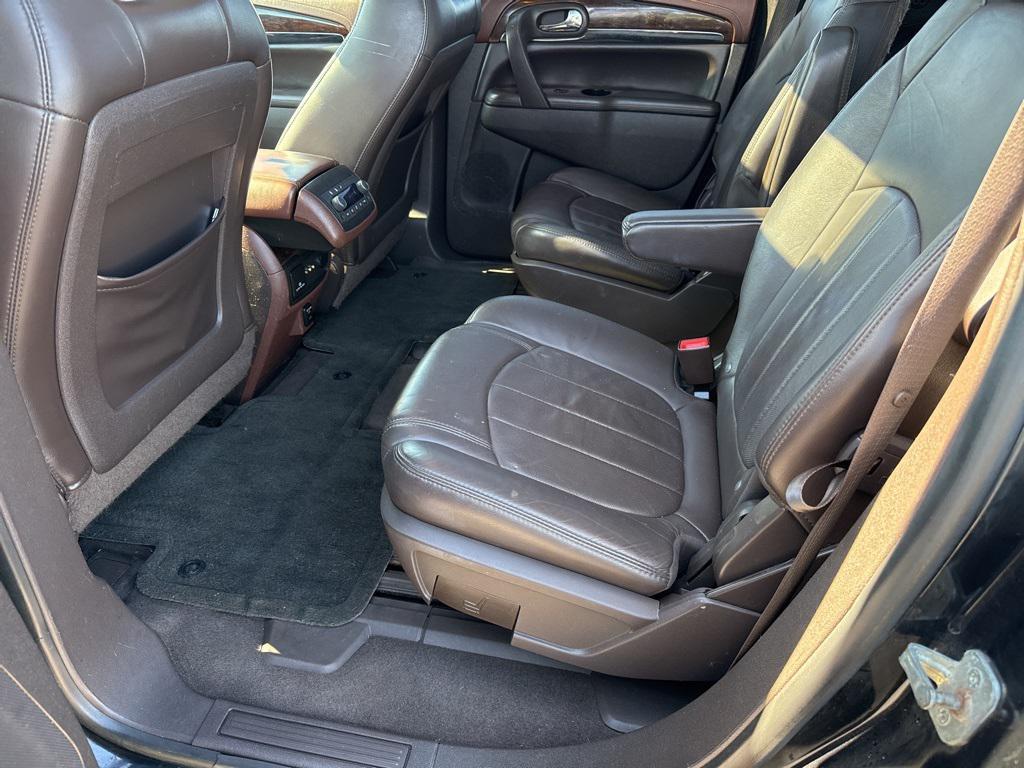 used 2014 Buick Enclave car, priced at $8,000