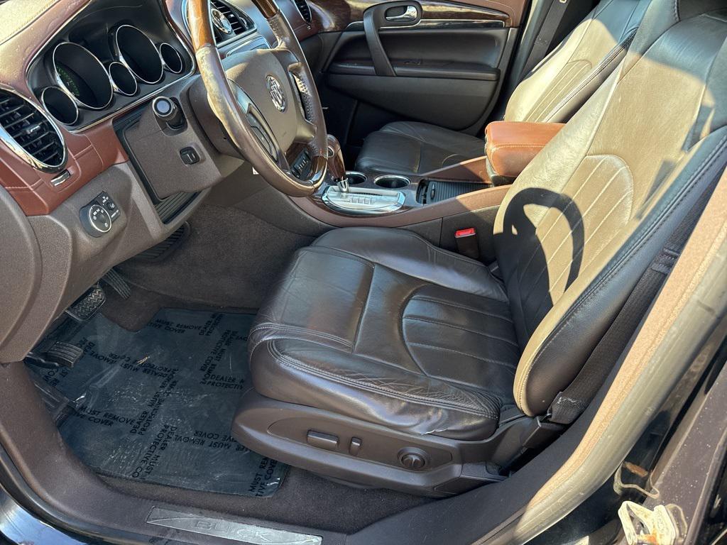 used 2014 Buick Enclave car, priced at $8,000