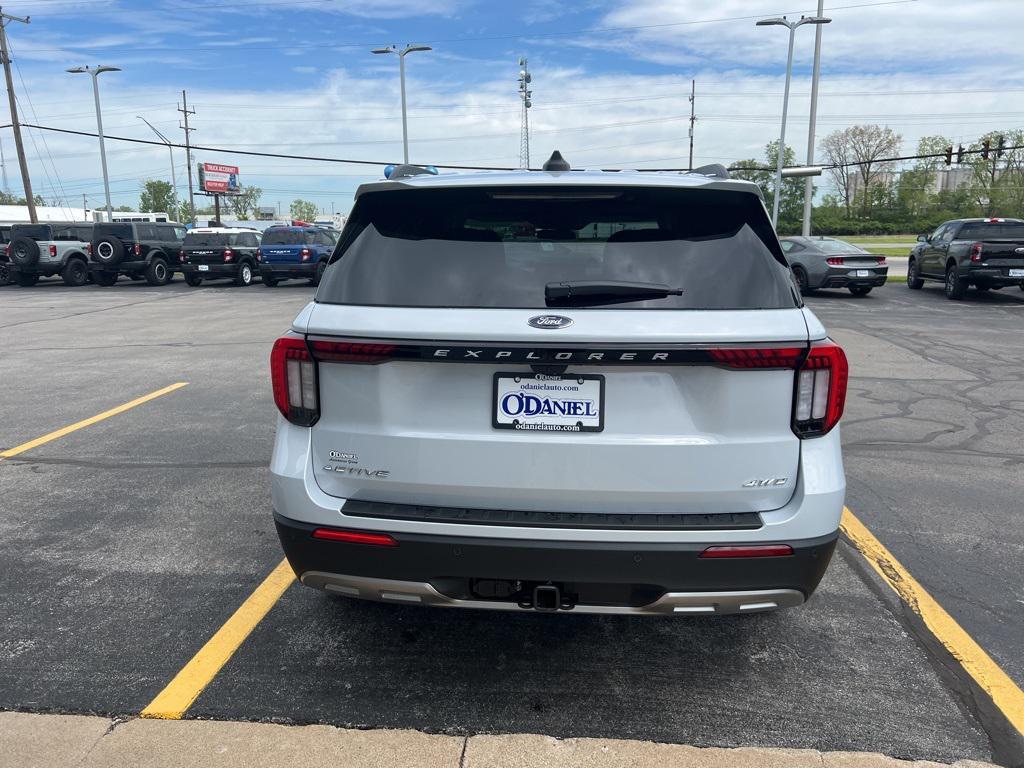 new 2025 Ford Explorer car, priced at $46,452