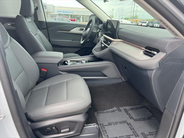 new 2025 Ford Explorer car, priced at $46,224