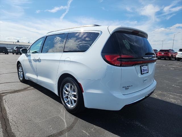 used 2022 Chrysler Pacifica car, priced at $23,387