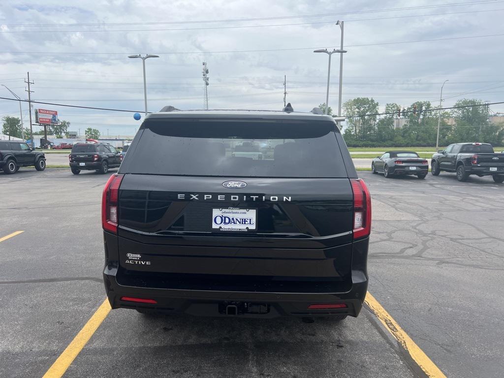 new 2025 Ford Expedition car, priced at $64,535