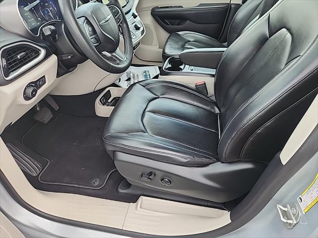 used 2023 Chrysler Pacifica car, priced at $21,984
