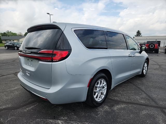used 2023 Chrysler Pacifica car, priced at $21,984