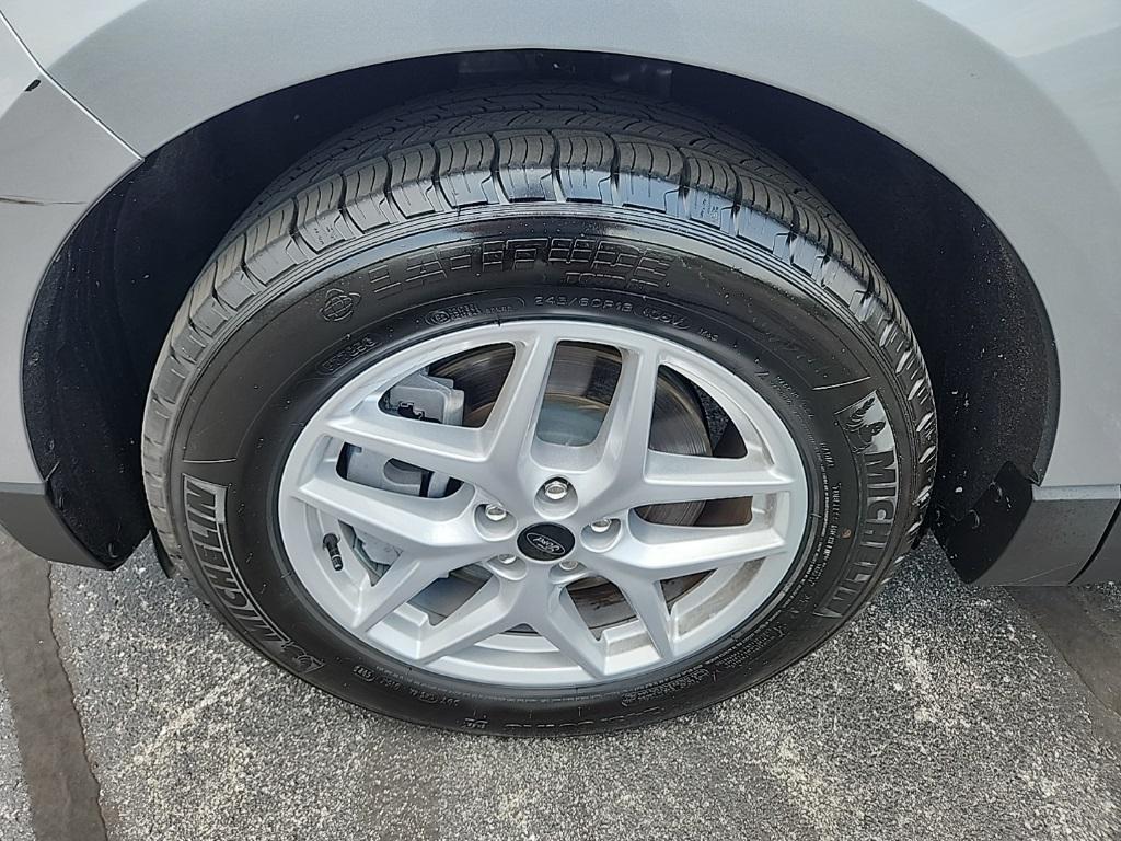 used 2024 Ford Edge car, priced at $24,329