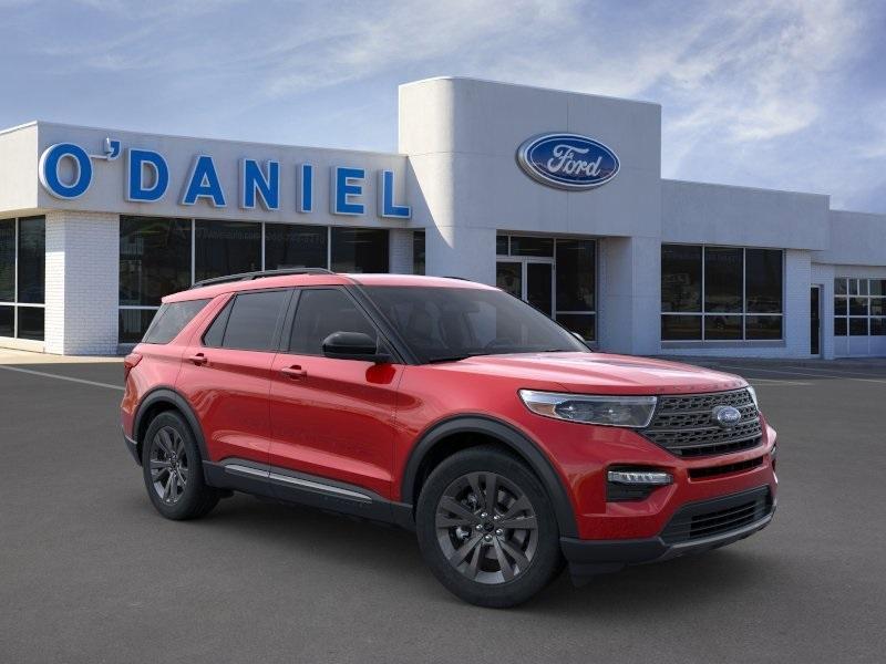 new 2024 Ford Explorer car, priced at $48,868