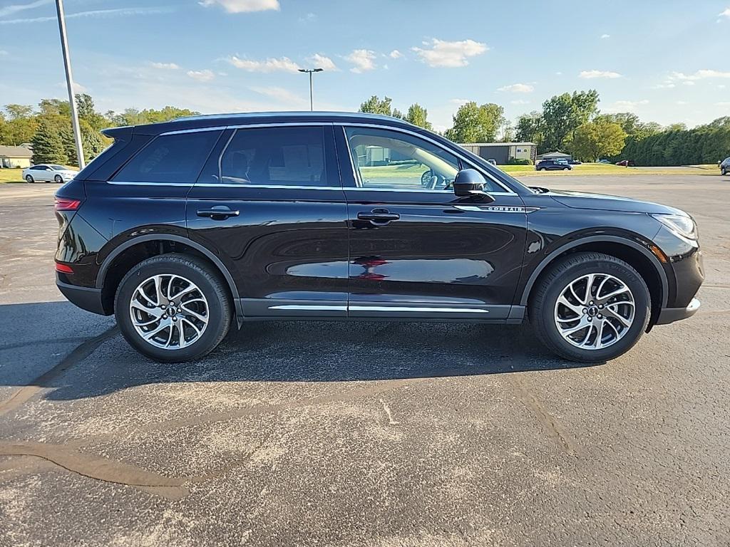 used 2022 Lincoln Corsair car, priced at $28,671