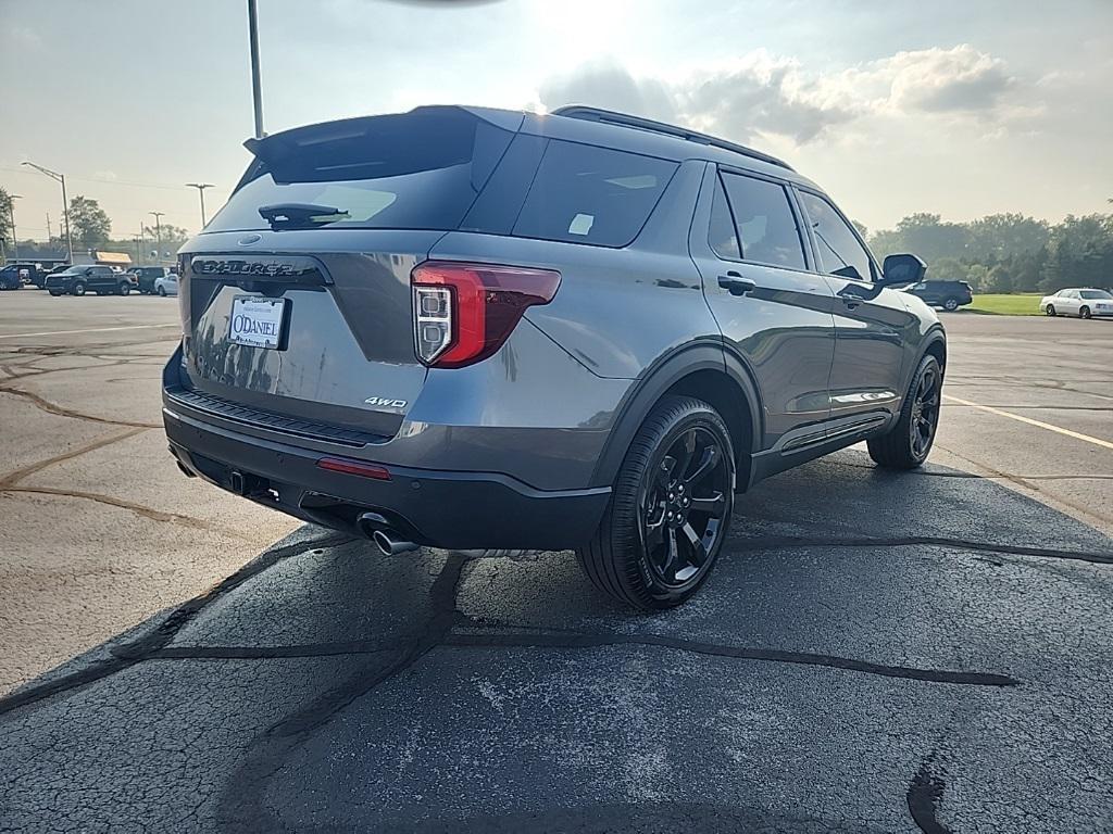 used 2023 Ford Explorer car, priced at $36,999