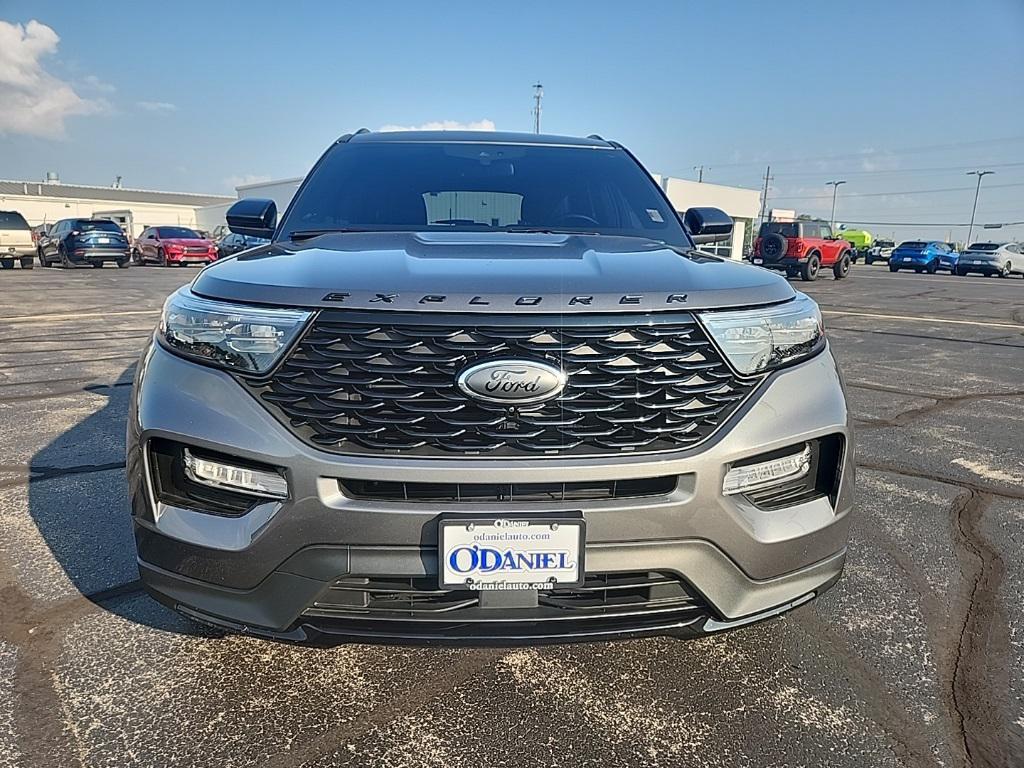 used 2023 Ford Explorer car, priced at $36,999