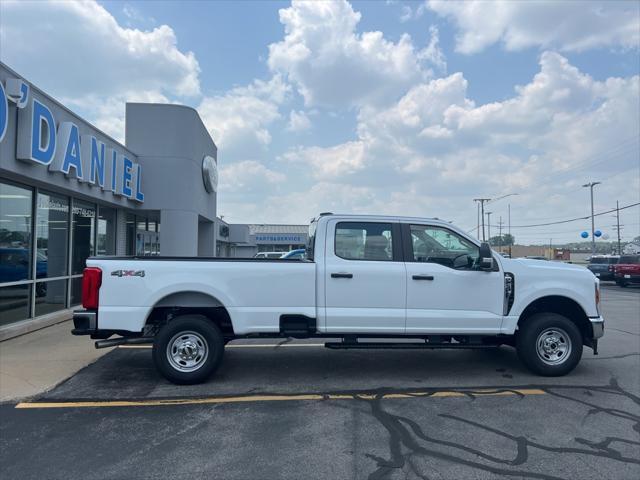 new 2025 Ford F-250 car, priced at $53,042