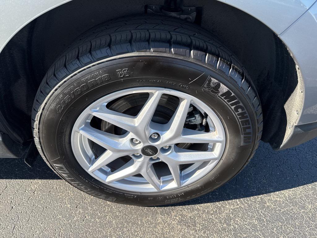 used 2024 Ford Edge car, priced at $27,495