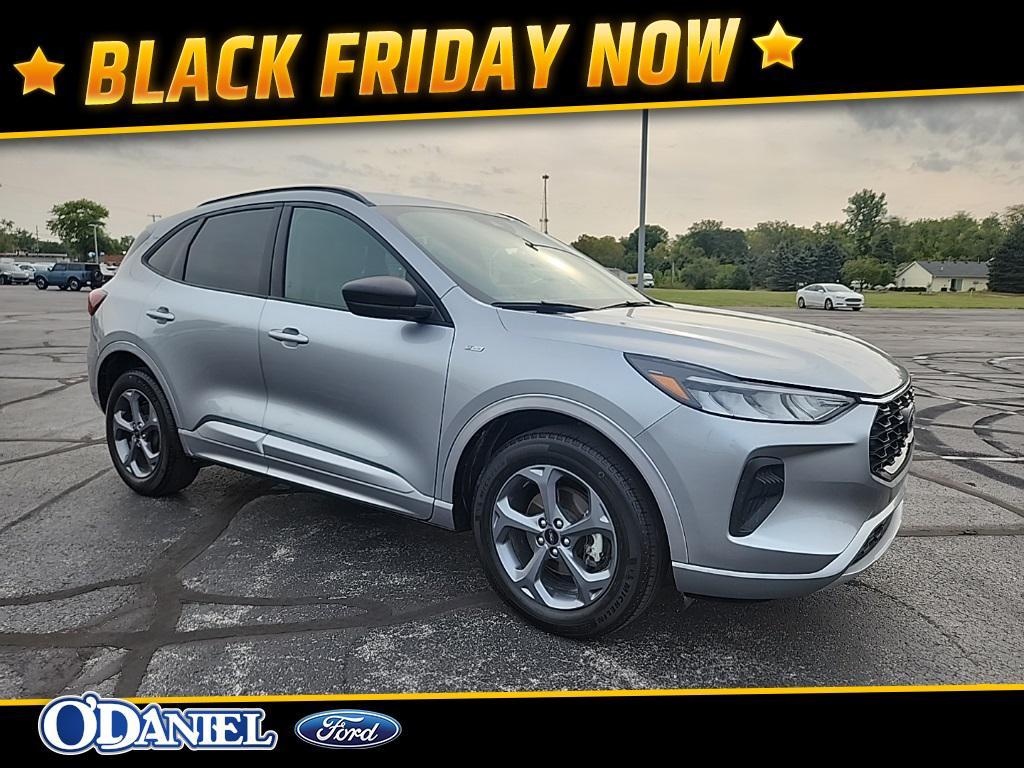 used 2023 Ford Escape car, priced at $23,966