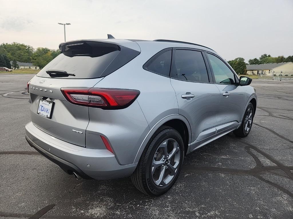 used 2023 Ford Escape car, priced at $23,966