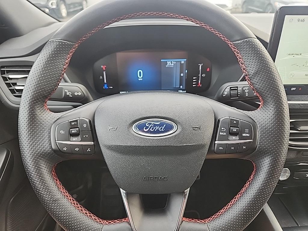 used 2023 Ford Escape car, priced at $23,966