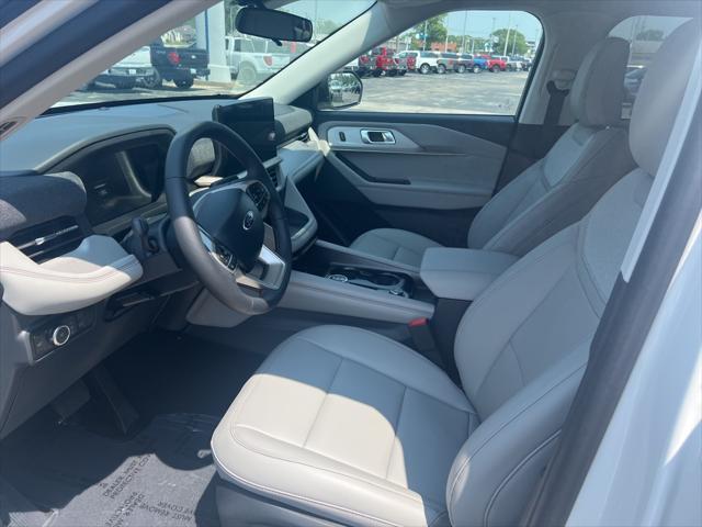 new 2025 Ford Explorer car, priced at $46,250