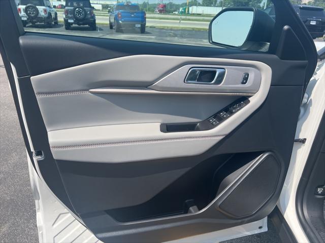 new 2025 Ford Explorer car, priced at $46,250