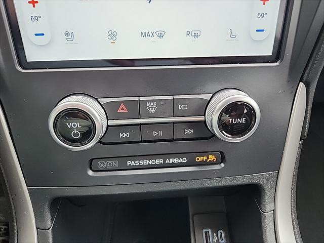 used 2022 Ford Edge car, priced at $25,000