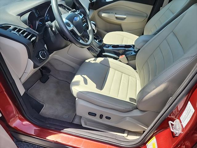 used 2015 Ford Escape car, priced at $11,484